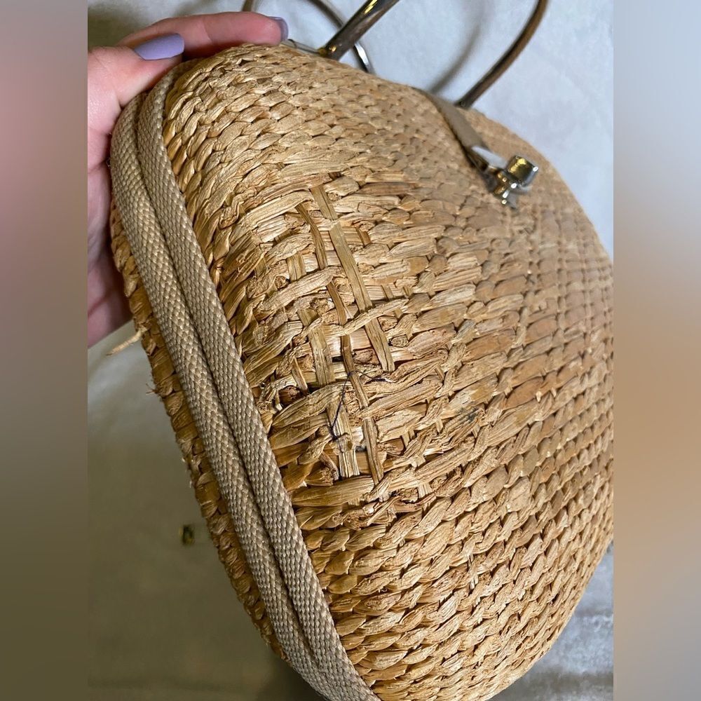 Statement handbag - Picture 5 of 6